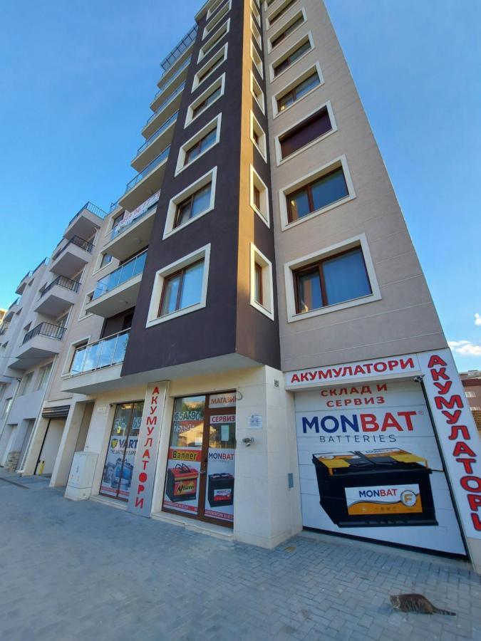 Grey Apartment Varna Exteriör bild